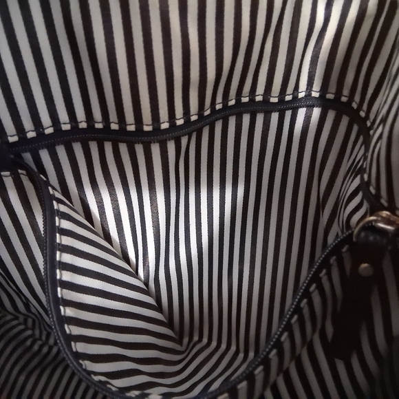 Kate Spade New York Jackson Street Quincy Shoulder Bag. LOA Size 14"×10" - Picture 7 of 13